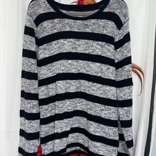 펑크무드 스트라이프 니트 