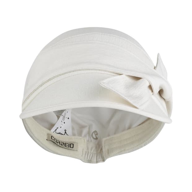 서지수착용 코이세이오 리본 타이 캡 모자