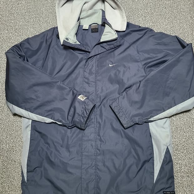 나이키  기모 후드 바람막이 XL 실측  125