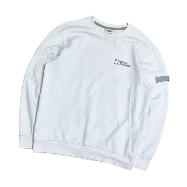 내셔널지오그래픽 빅로고 맨투맨