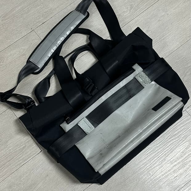 프라이탁 F680 엔더슨 토트백