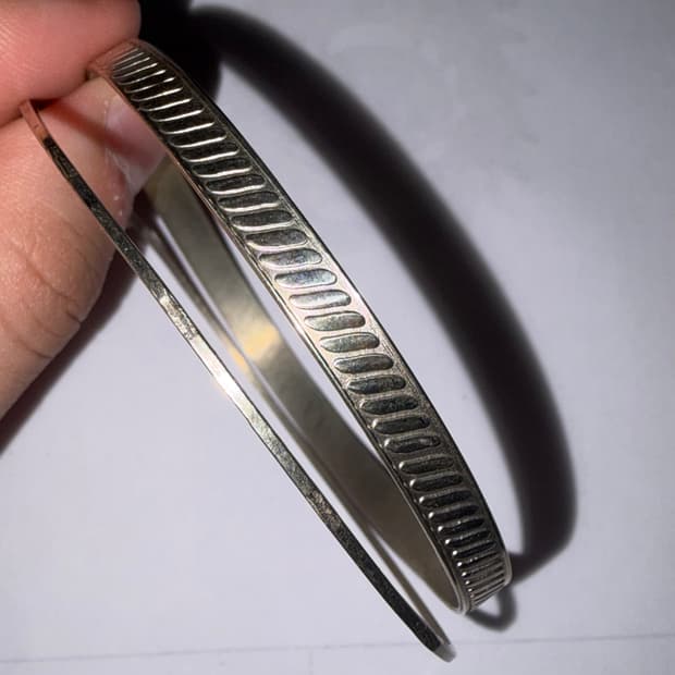 undercover 03ss ‘scab’ bangle