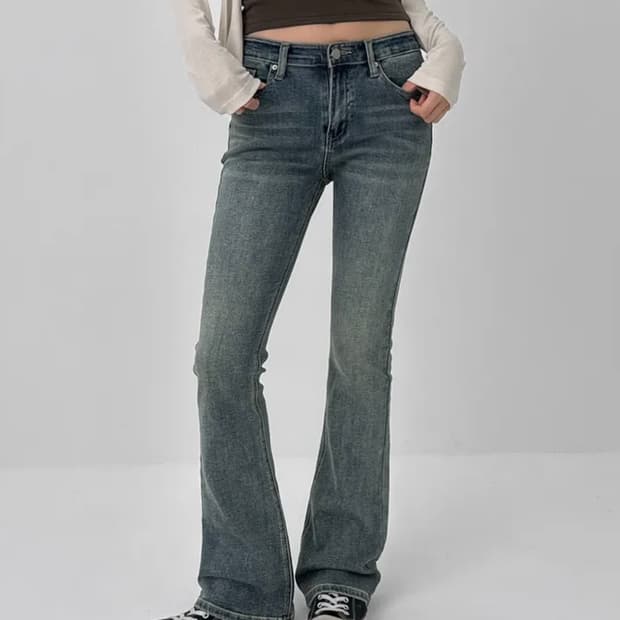 블랙업 로우라이즈 부츠컷 블루 S