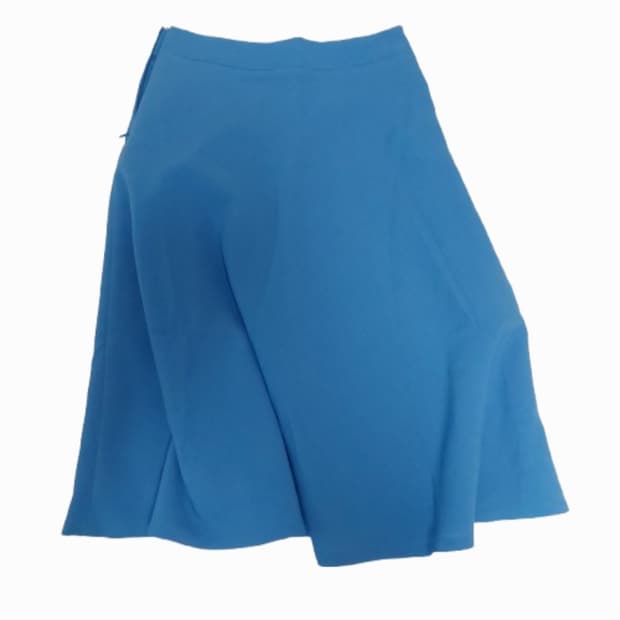 하늘색 플레어 A라인 미디스커트