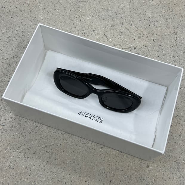 젠틀몬스터 X 메종 마르지엘라 MM004