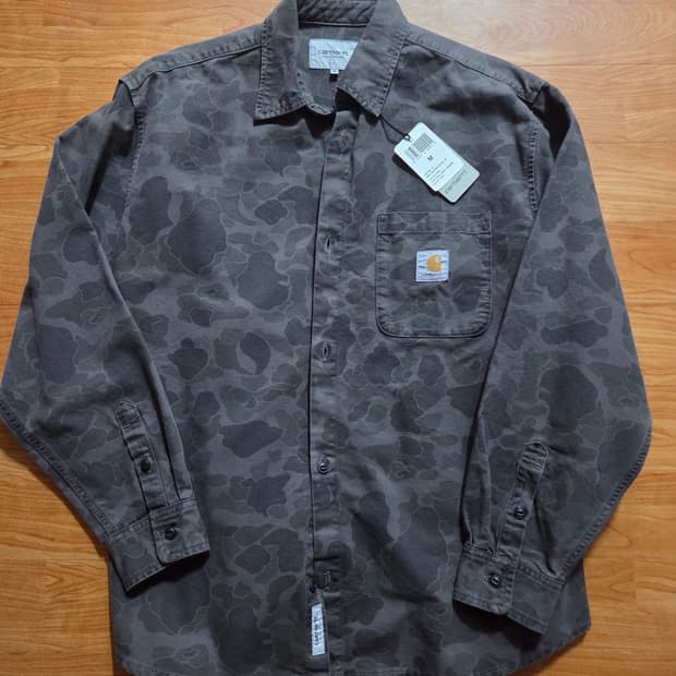 (새상품)칼하트 카모 덕 셔츠