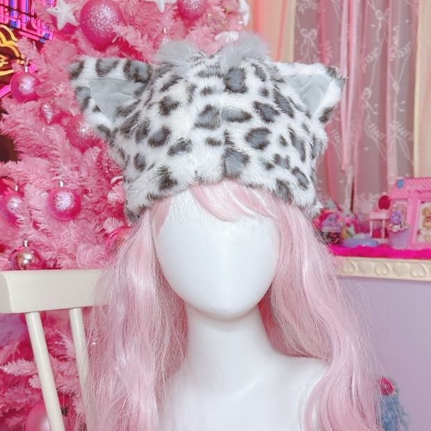 MILK leopard russian cat hat