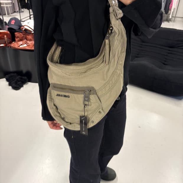 DIESEL archive shoulder bag beige 