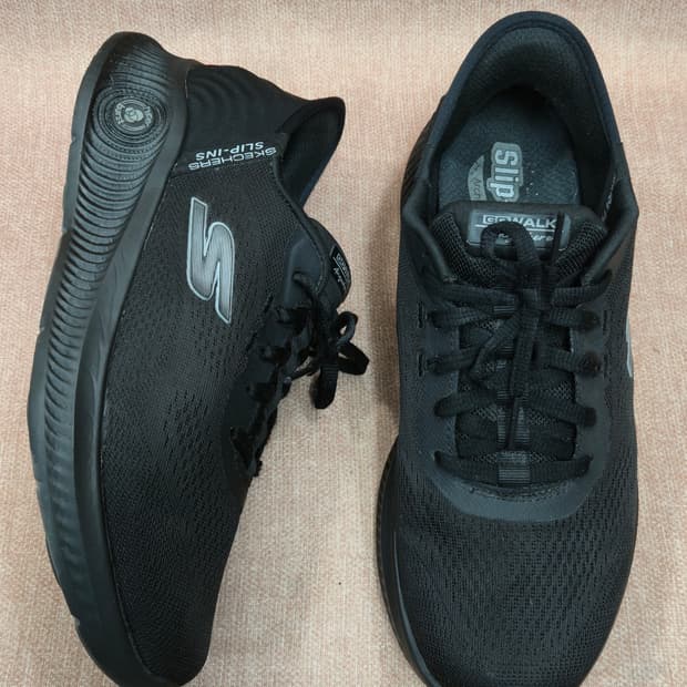 스케쳐스 260mm-  고 워크 애니웨어 슬립인스 블랙