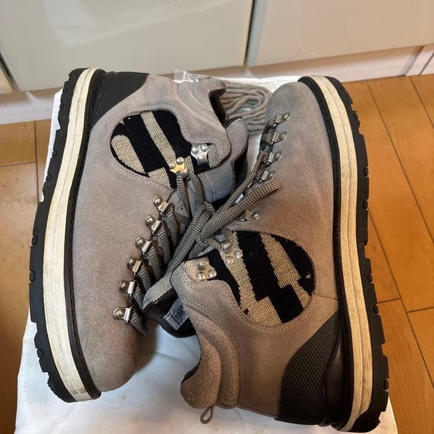 (us10) 비즈빔 visvim 마운틴 부츠