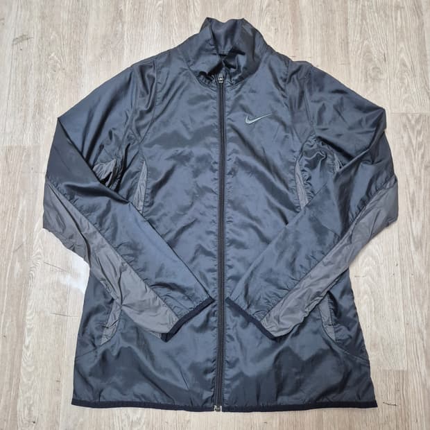 나이키 스우시 바람막이 자켓