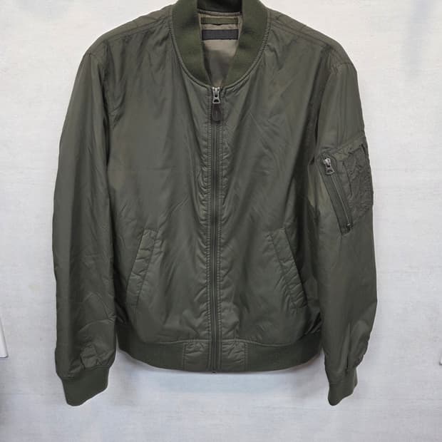 유니클로 ma-1 항공자켓 m