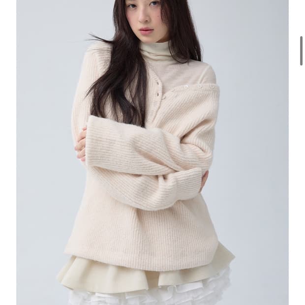 품절상품,재입고x)더티스 버튼 박시 와플 울니트