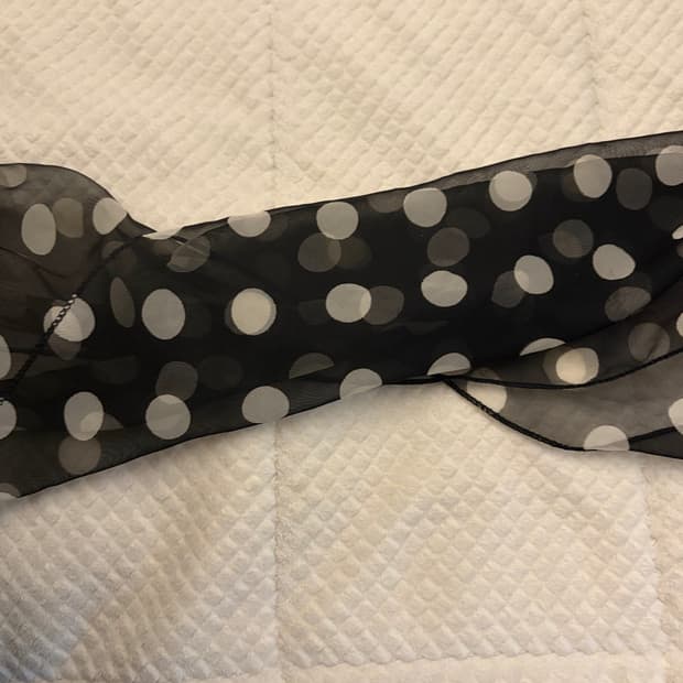 빈티지 도트 스카프