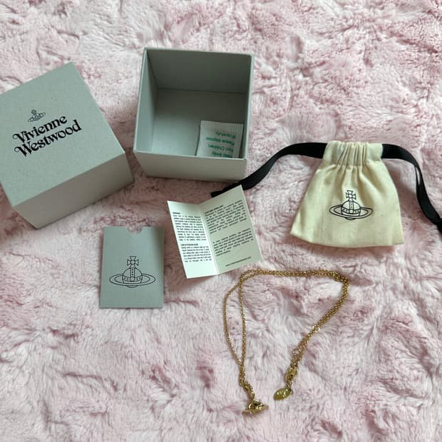 비비안웨스트우드 뉴쁘띠 orb 목걸이 골드