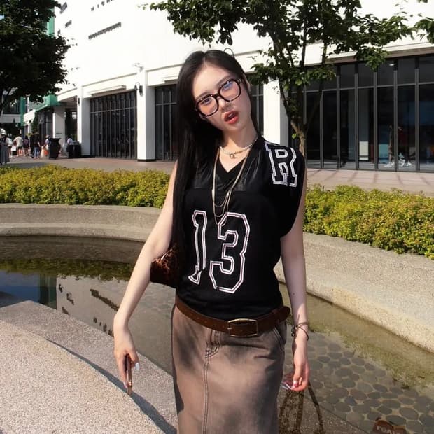 13 HALTER SLEEVELESS [BLACK]