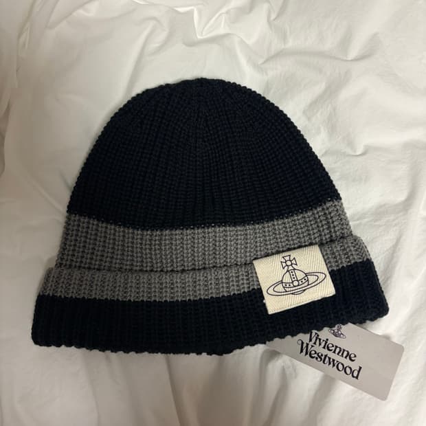 비비안웨스트우드 비니 레드라벨