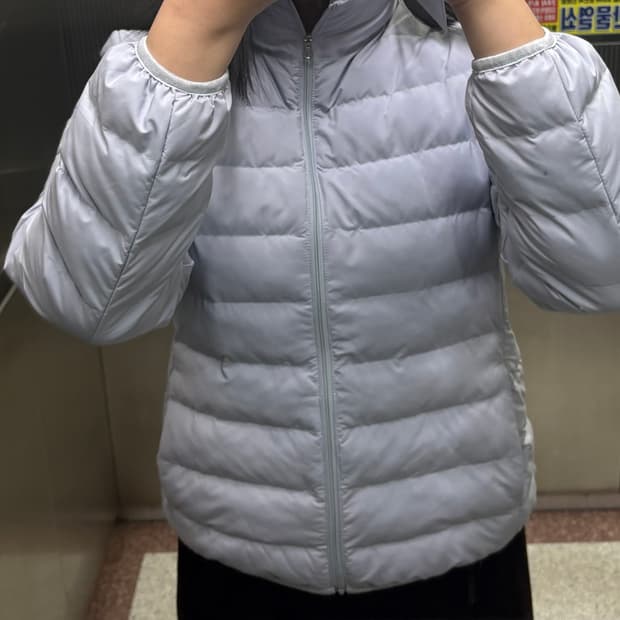 지초이 패딩 사이즈1 팔아요 jichoi 그레이