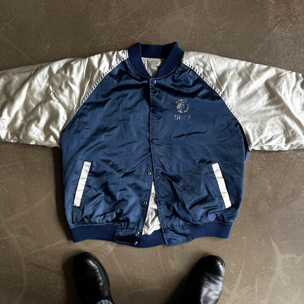 90s Suntory coffee boss satin jacket