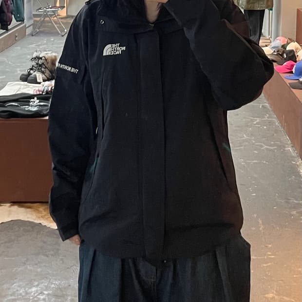 노스페이스 사이드포켓 후드 바람막이 H1730