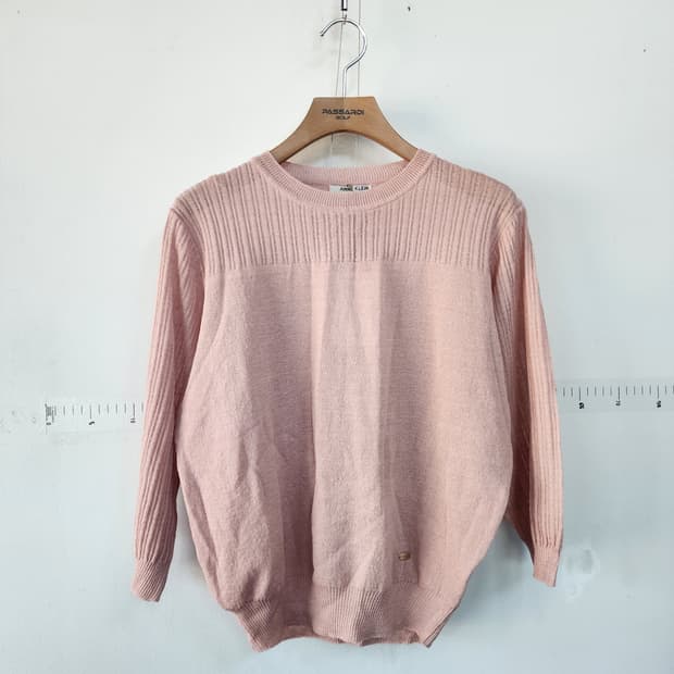 앤클라인 핑크 니트 스웨터