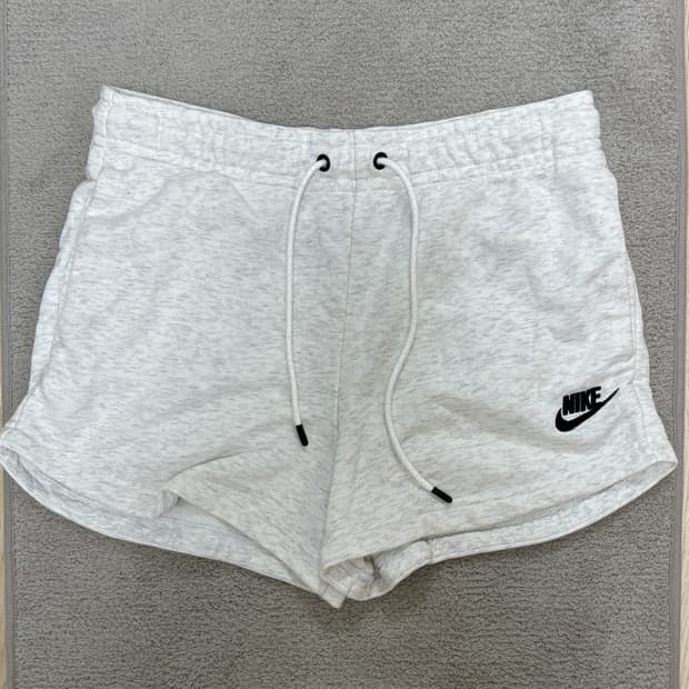 [S급] 존예❗️🌸 나이키 여성 반바지 S