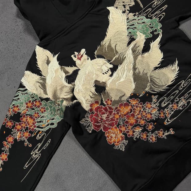 Satori 오리엔탈 자수 후드티