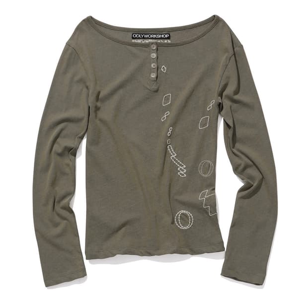 오들리워크샵 Stitch Henley Tee 카키