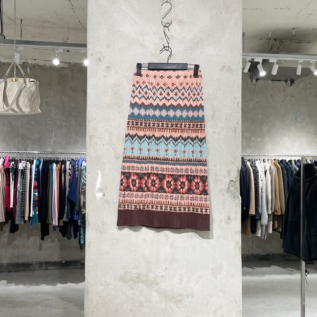 플리츠 플리즈 믹스 지오메트리 롱 스커트