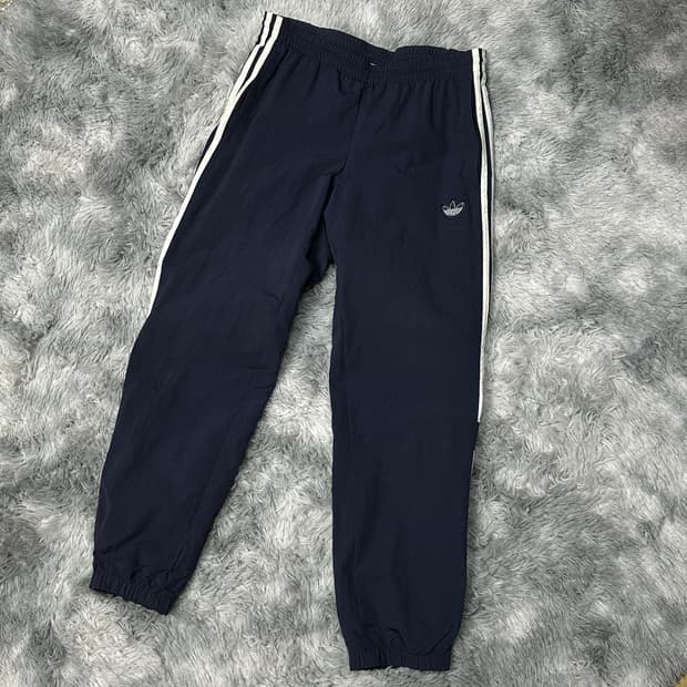 아디다스 우븐 조거팬츠 L