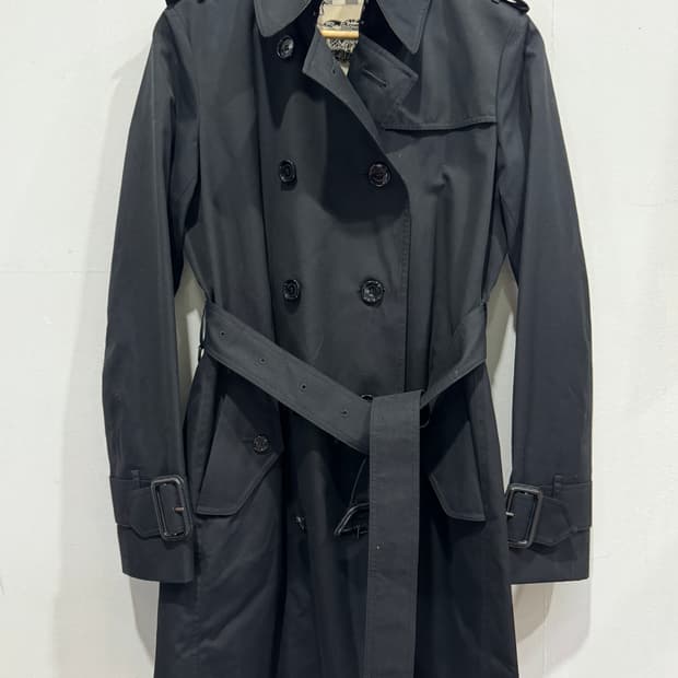 버버리 블랙 트렌치코트 40 정품
