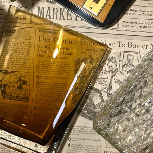 Polish vintage Krosno oval amber vase