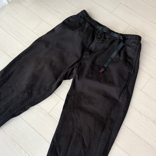 Gramichi 그라미치 블랙 컬러 팬츠 L (32-34)