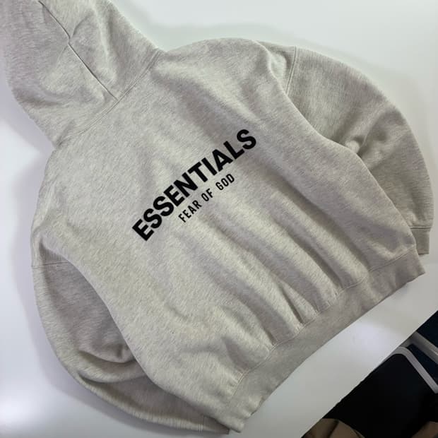 Essentials  에센셜스 피어오브갓즈 그레이 빅로고 후드티 