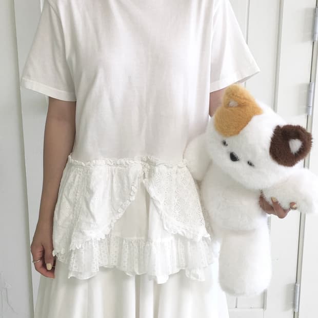 BEAMS TORI-TO Lace Hem T-Shirt