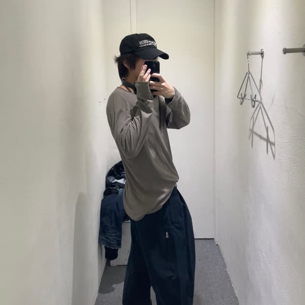 해칭룸 투페이스 슬리브 카키,차콜 m 사이즈