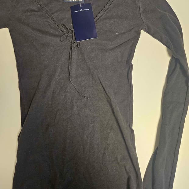 BM black lace long sleeve