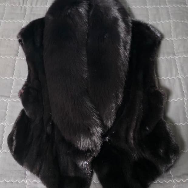 (미착용)백화점 미샤 MICAA 프리테이지 밍크 베스트 66