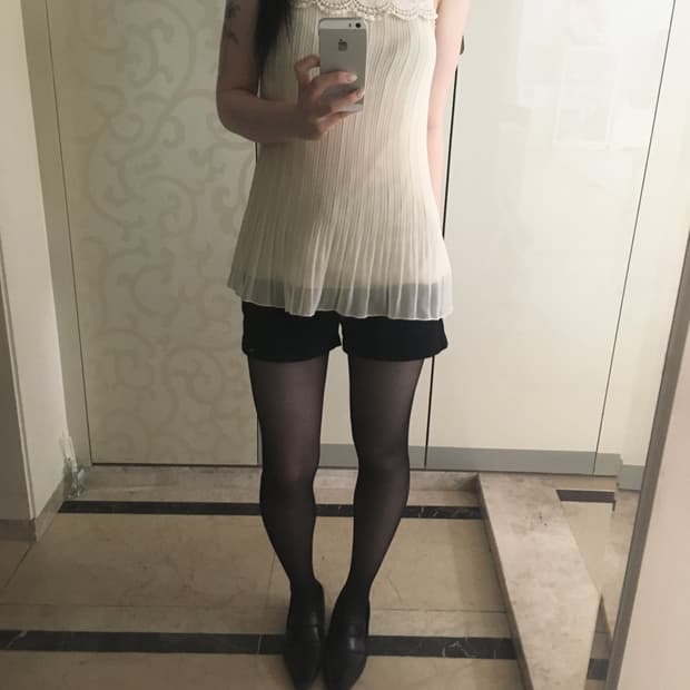 Vintage Pleated Lace Sleeveless Top