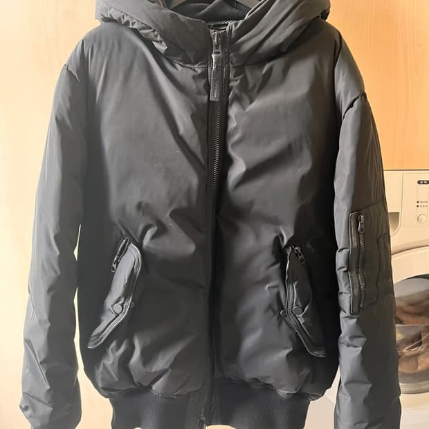 맥케이지 봄버 패딩 최상