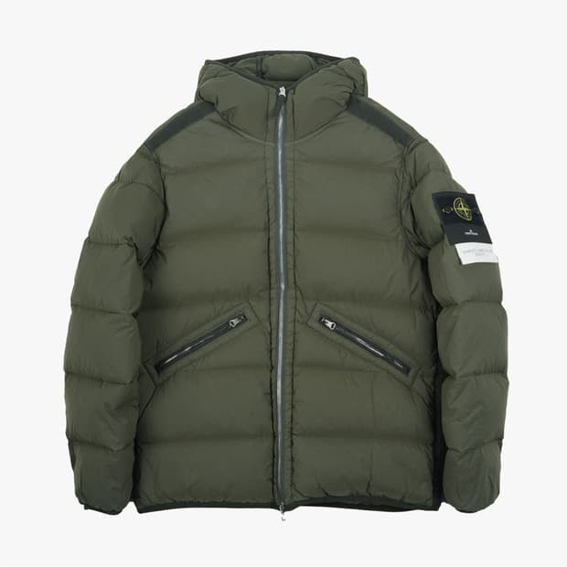 새상품 스톤아일랜드 심리스 패딩 