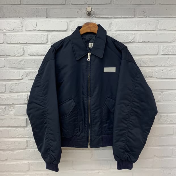 네이비 누빔 봄버 자켓