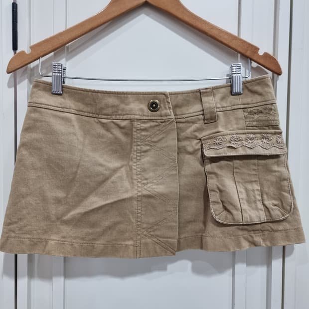 CECIL McBEE(세실맥비) 레이스 포켓 카고 미니스커트