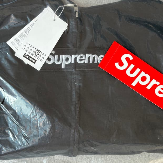 (S) 슈프림 마르지엘라 박스로고 후드집업 블랙