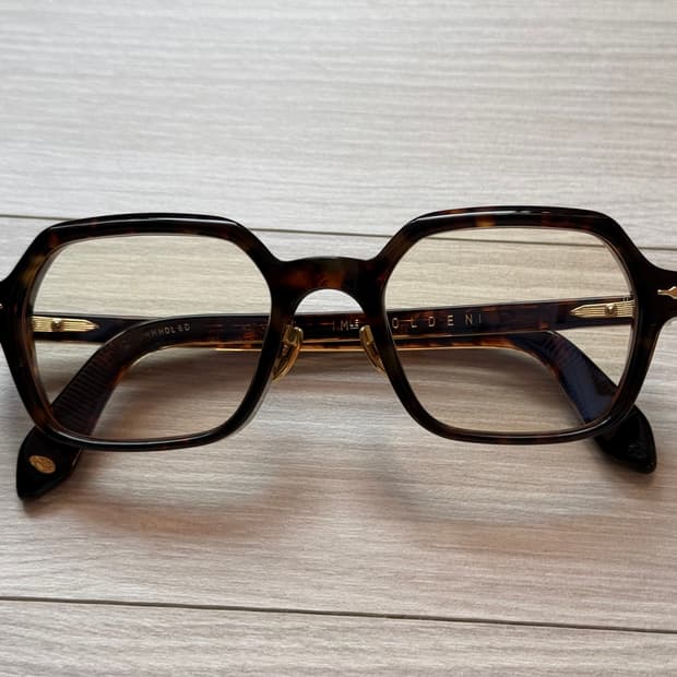 자크마리마지 홀든 HOLDEN AGAR