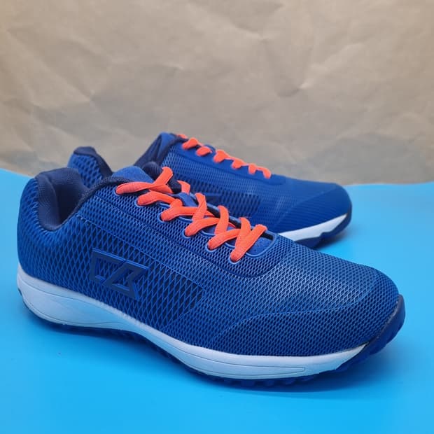 커터앤벅 네이비 골프화 250