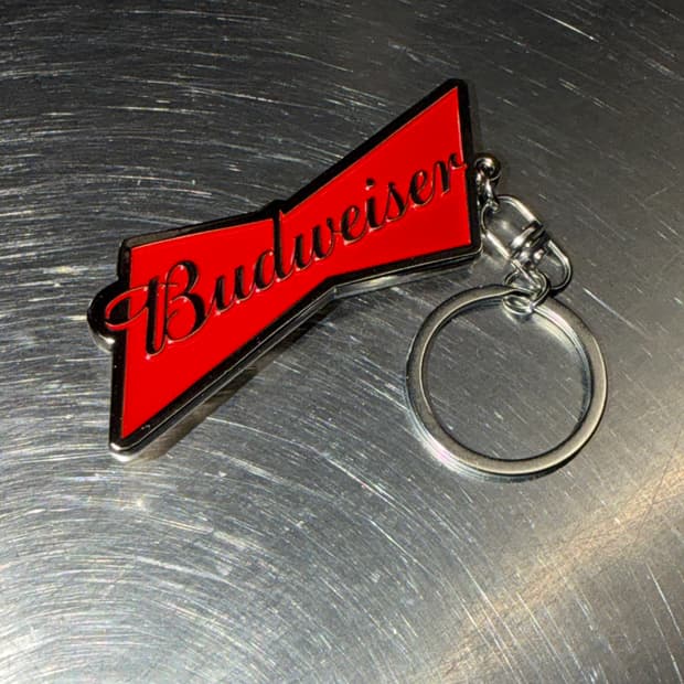 버드와이저 키링