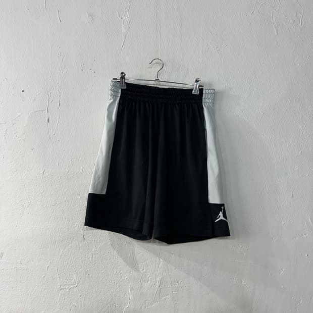 조던 트레이닝 반바지 L