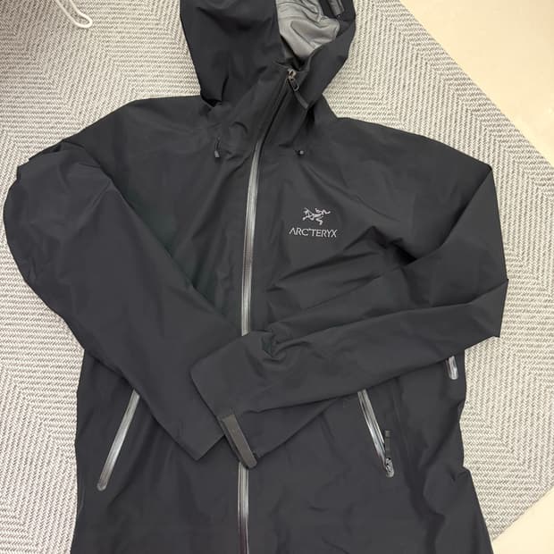 아크테릭스 베타LT 블랙 L사이즈