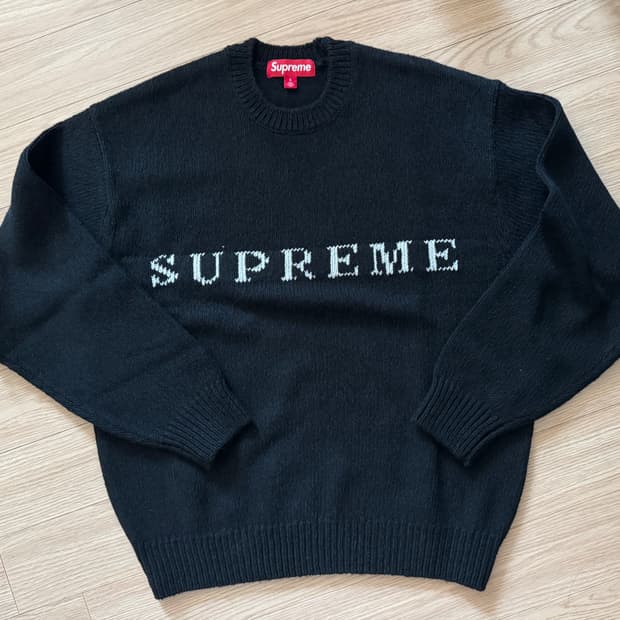 슈프림 콘트래스트 로고 스웨터 니트 블랙